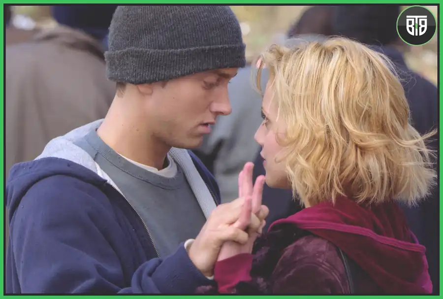 a couple holding each other hands in 8 Mile (2002),  you changed my life movie full movie