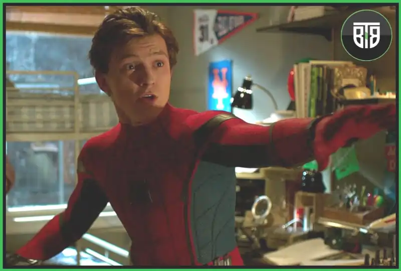Peter Parker is hiding something in Spider Man : Homecoming 2017, spider man series
