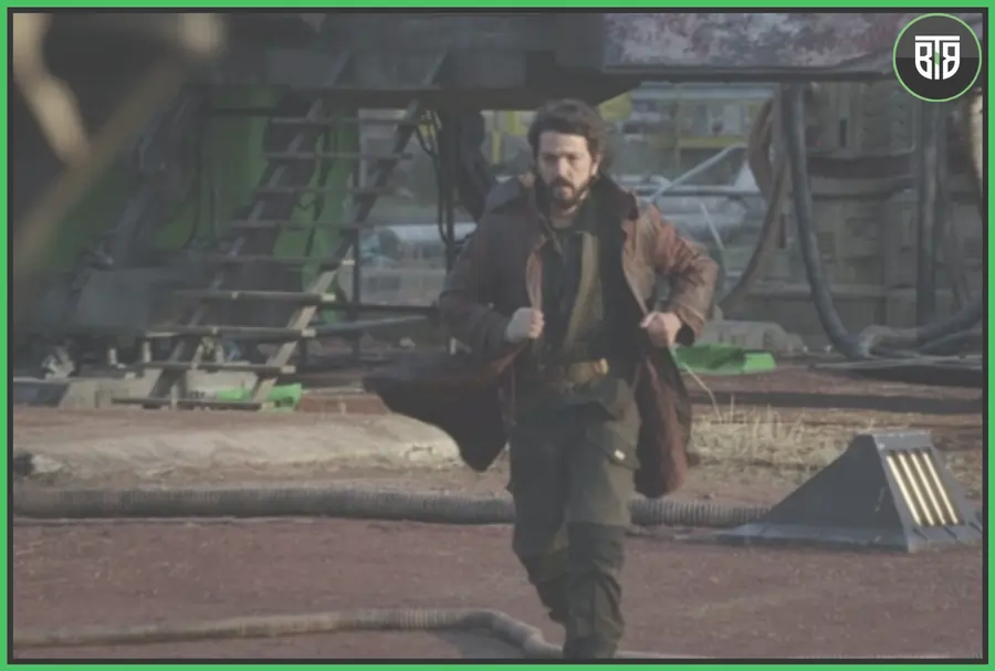Diego Luna behind the scenes of Andor
