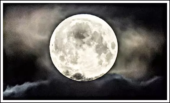 When is the Full Moon in July 2022? Guru Purnima Super Moon