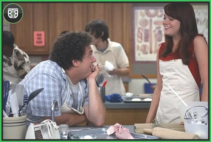 a fat boy is starring a girl who is smiling at him in Superbad (2007), funny adult movies